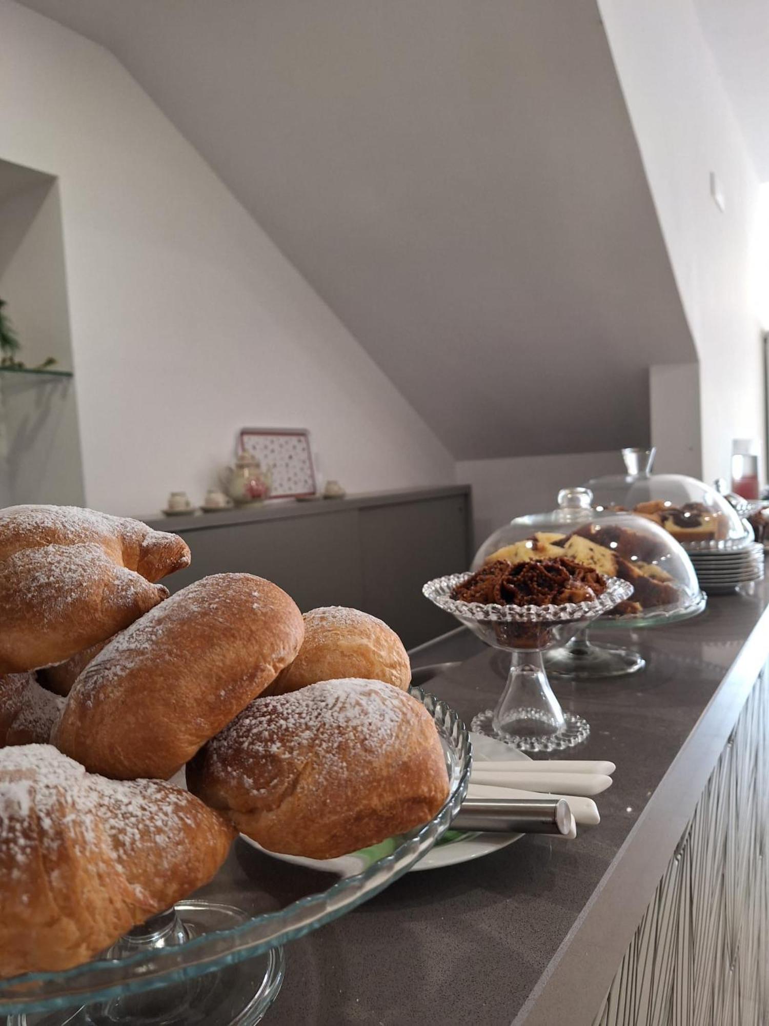 B&B Le Torri Сантерамо-ин-Колле Экстерьер фото